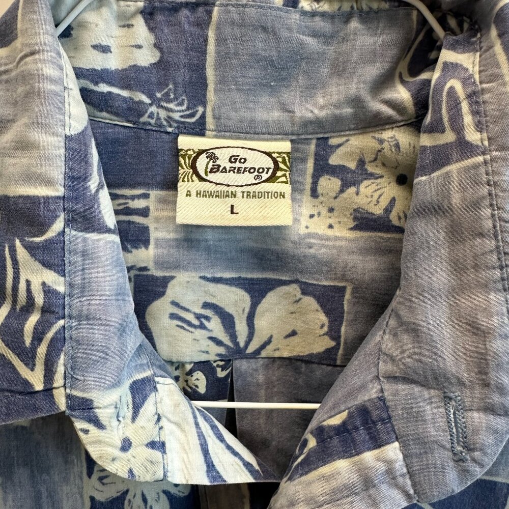 Vintage Go Barefoot Hawaiian Shirt L Half Button Pullover Blue Floral - Picture 3 of 10